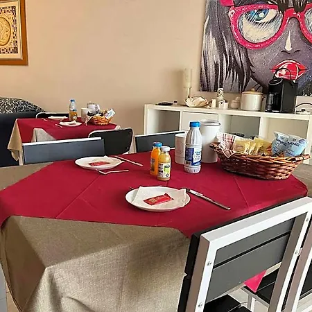 Piazza Kolbe Bed & Breakfast 3*